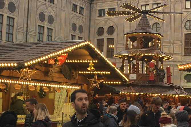 original-munich-christmas-market-tour-with-festive-wine-and-food