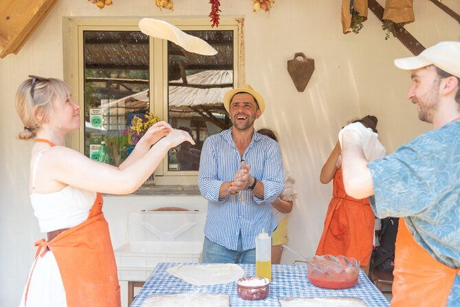 pizza-school-with-wine-and-limoncello-tasting-in-a-local-farm