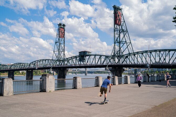 portland-sightseeing-tour-including-columbia-gorge-waterfalls