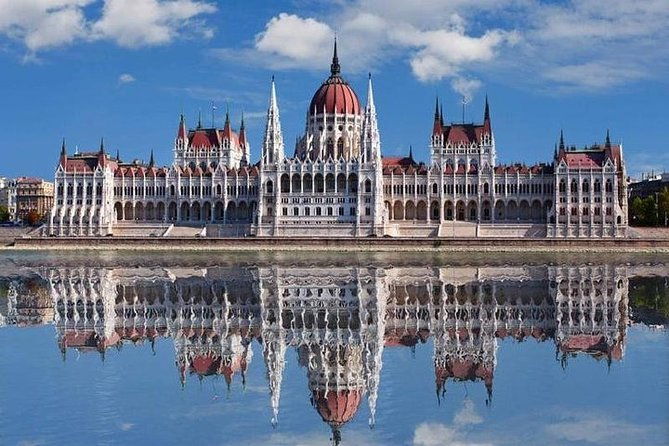 private-4-hours-budapest-city-tour-and-3-hours-szechenyi-thermal-spa-relax