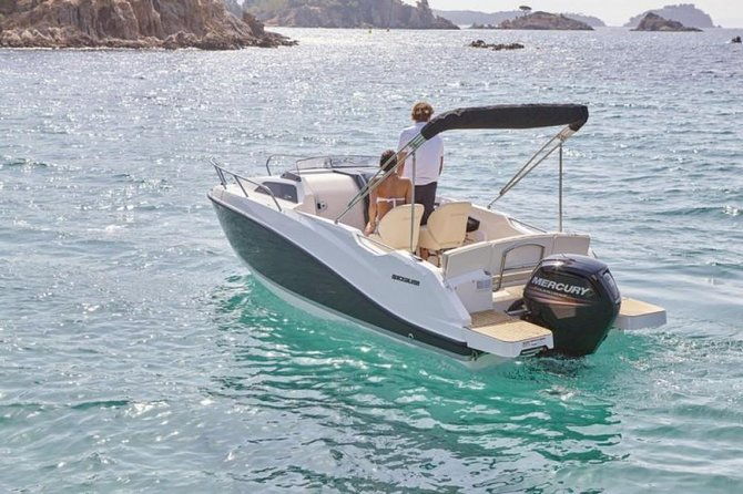 private-boat-tour-on-the-cote-dazur-nice-monaco-or-nice-cannes