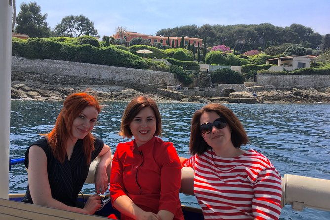 private-cruise-near-nice-and-monaco-with-solar-powered-boat