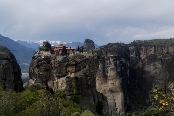 private-day-trip-from-thessaloniki-to-meteora