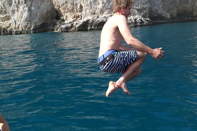 private-fishing-and-capri-tour-with-lunch-from-sorrento