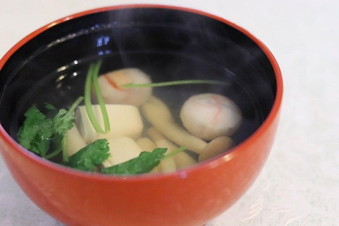 private-japanese-homecooking-in-kyoto-with-a-lovely-local-michiyo