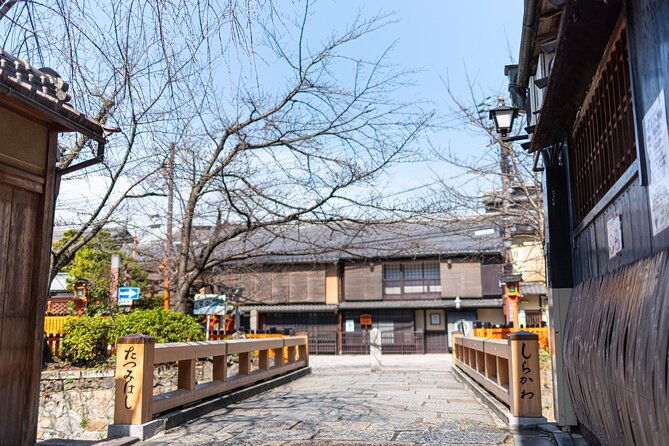 private-kyoto-geisha-districts-walking-tour