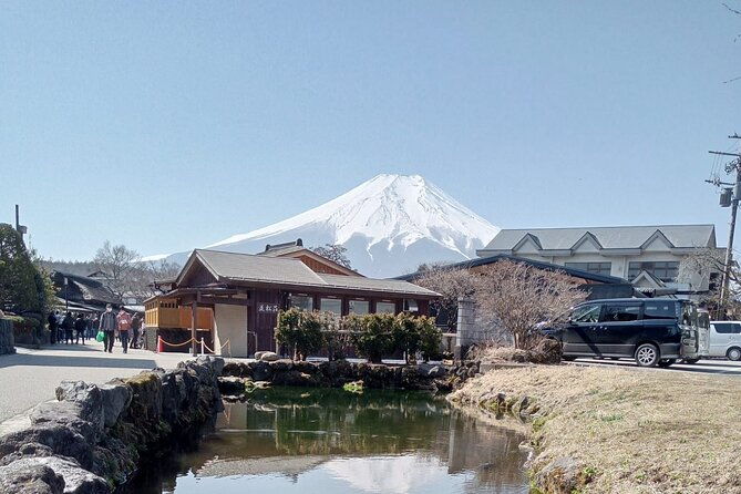 private-mount-fuji-tour-by-premium-car