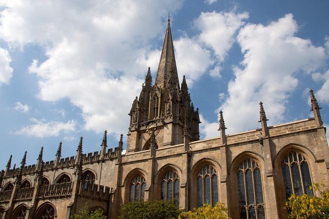 private-oxford-walking-tour-with-university-alumni-guide