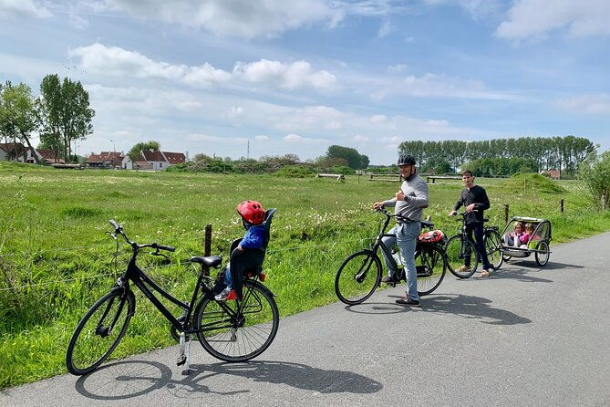 private-scenic-bike-tour-bruges-countryside