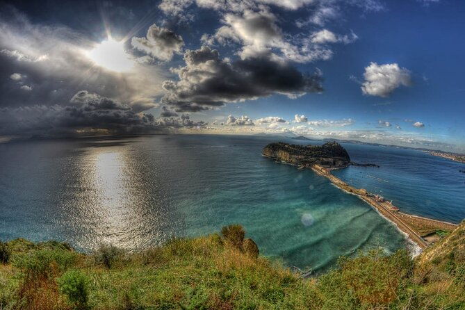 private-sightseeing-tour-in-naples-by-vespa