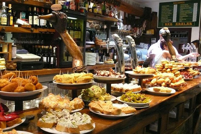 private-tapas-walking-tour-in-barcelona-old-town-and-flamenco-show