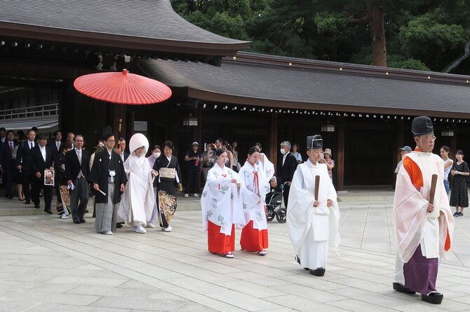 private-tokyo-tour-by-subway-w-licensed-english-speaking-guide