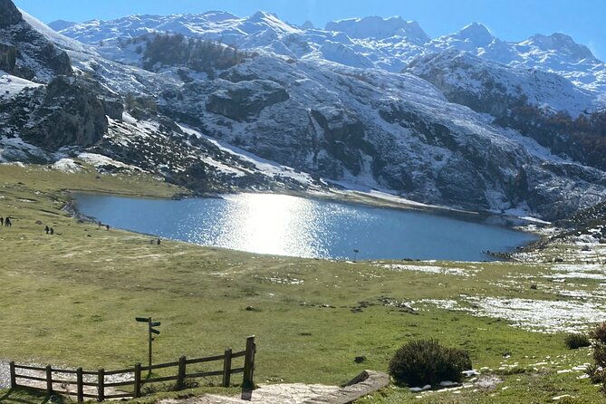 private-tour-from-oviedo-to-covadonga-lakes-sailors-villages