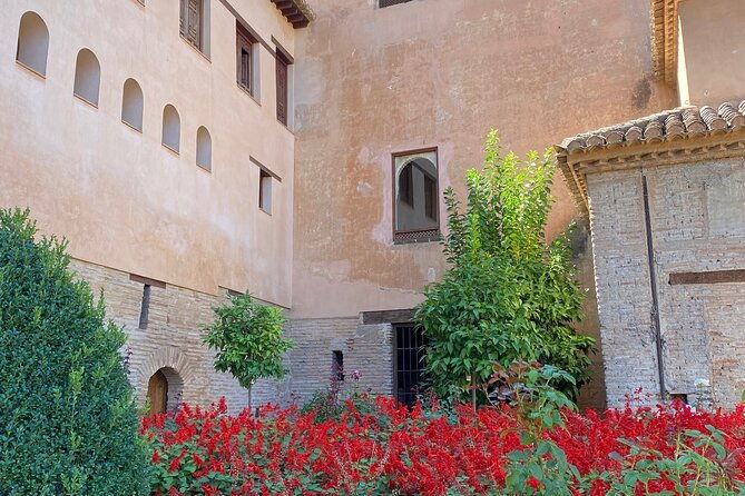 private-tour-of-the-alhambra-in-granada-includes-tickets