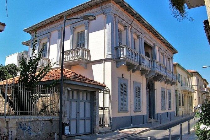 private-walking-tour-of-limassol