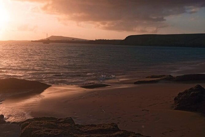 private-yoga-classes-on-stunning-beaches-in-lanzarote-sunset-sunrise-anytime