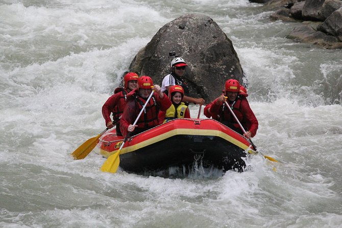 rafting-family