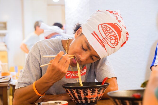 ramen-cooking-class-at-ramen-factory-in-mt-fuji