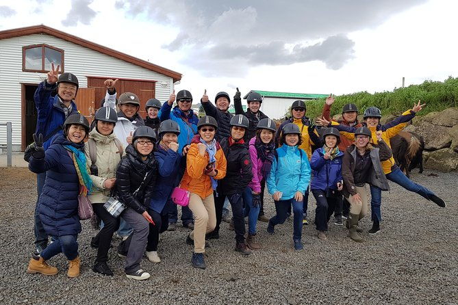 red-lava-horse-riding-tour-from-reykjavik
