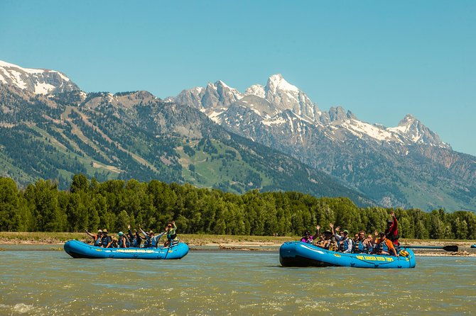 scenic-wildlife-float-in-jackson-hole