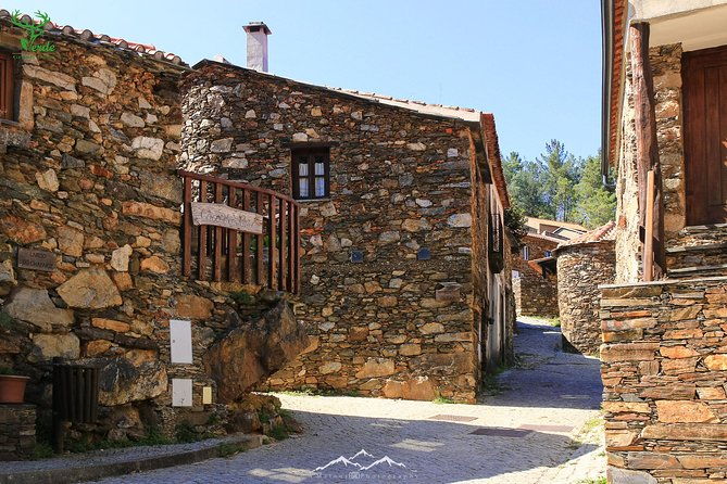 schist-villages-at-lousa-mountain
