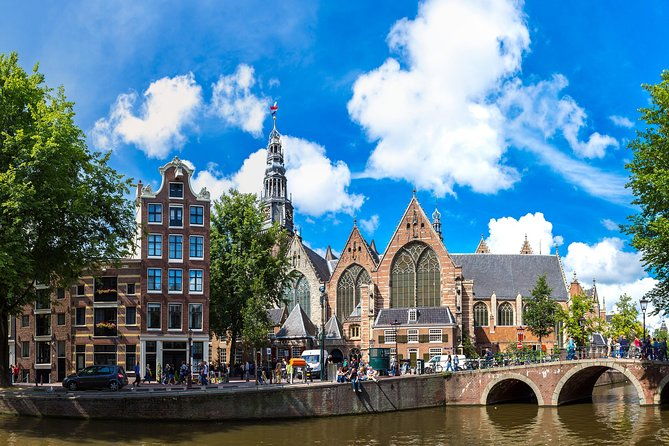 secrets-of-amsterdam-walking-tour-plus-dutch-sweets-tasting
