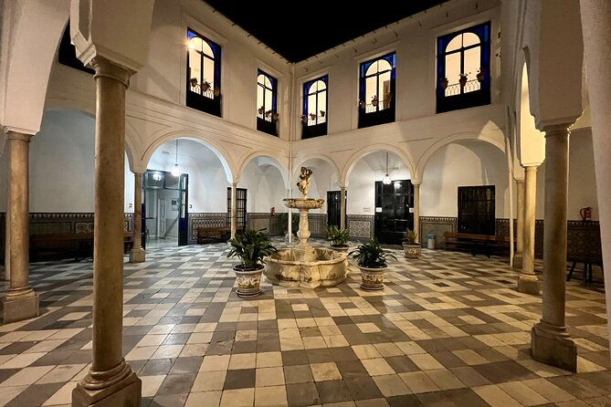 seville-paranormal-small-group-walking-tour