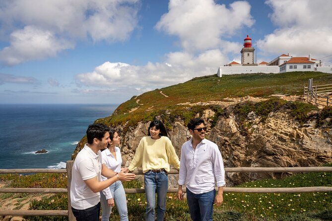 sintra-pena-palace-cabo-da-roca-hiking-guided-tour-from-lisbon
