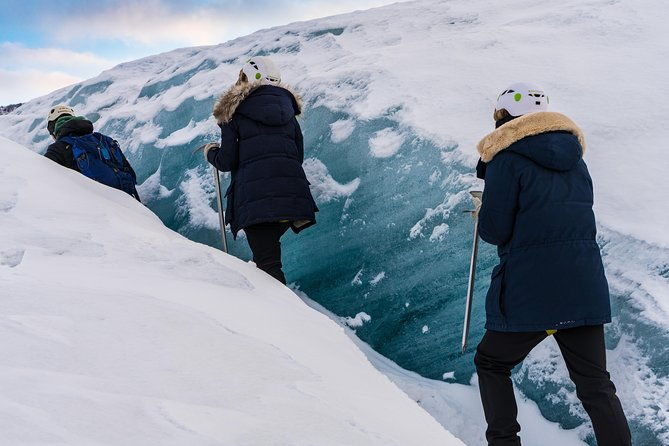 skaftafell-glacier-hike-small-group-adventure-easy