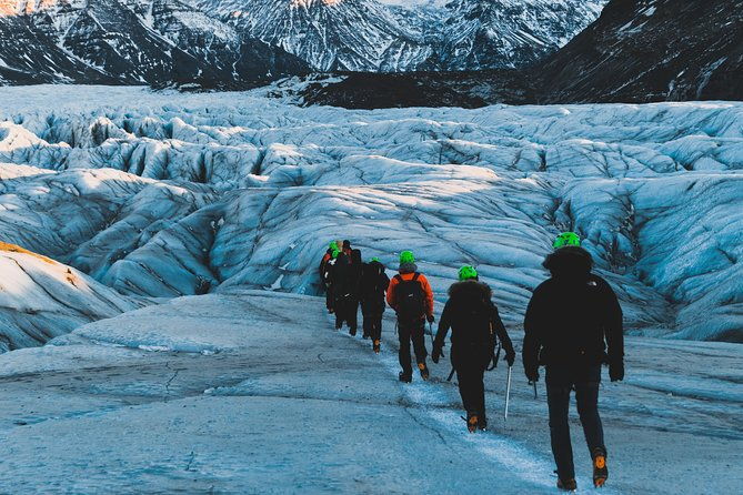 skaftafell-ice-climbing-glacier-hike