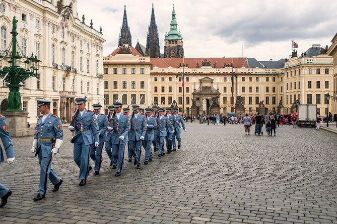 skip-the-line-prague-castle-ticket-and-introductory-overview