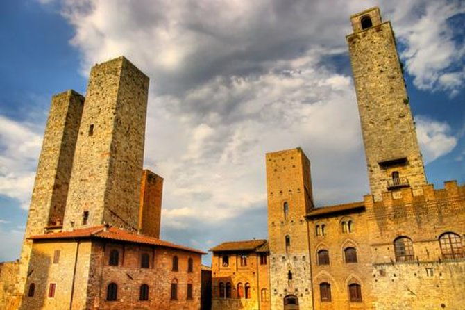 small-group-san-gimignano-and-volterra-day-trip-from-siena