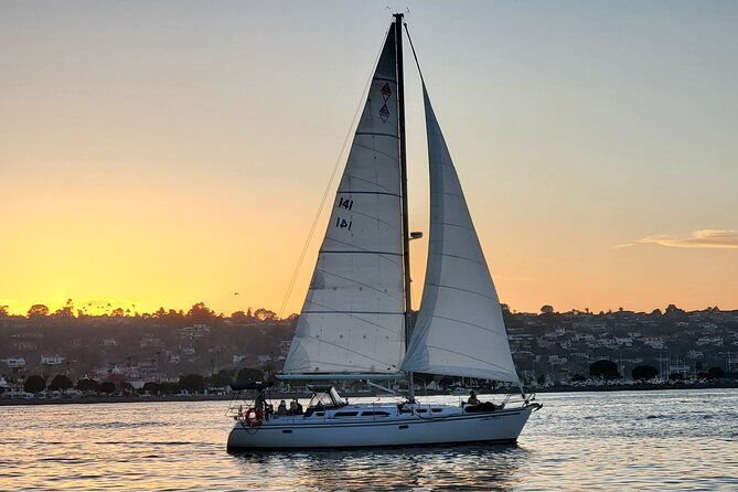 small-group-sunset-sailing-experience-on-san-diego-bay