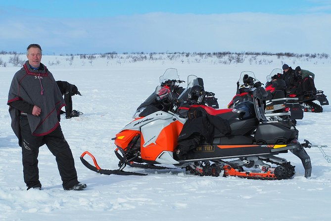 snowmobile-safari-in-the-mountain-plateau-of-finnmarksvidda