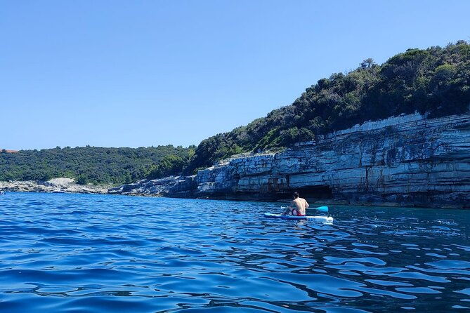 stand-up-paddle-boarding-adventure-in-pula