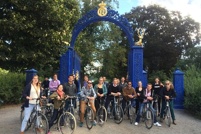 stockholm-at-a-glance-bike-tour