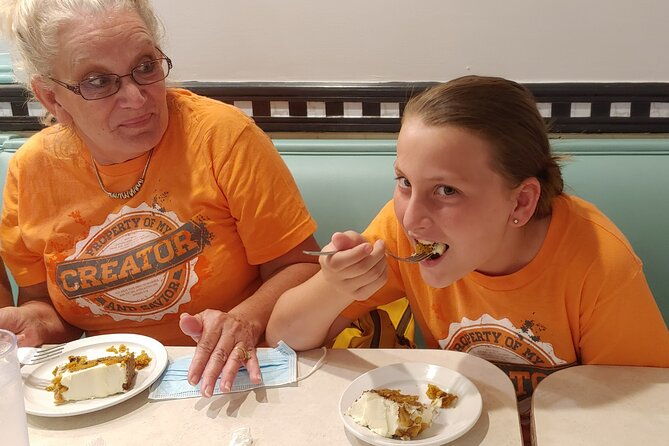 streetcar-food-tour-and-findlay-market-with-riverside-food-tours