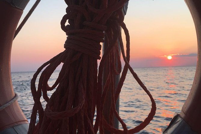 sunset-boat-tour-to-cinque-terre-with-aperitif-on-board