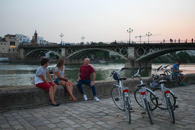 sunset-guided-bike-tour-in-seville