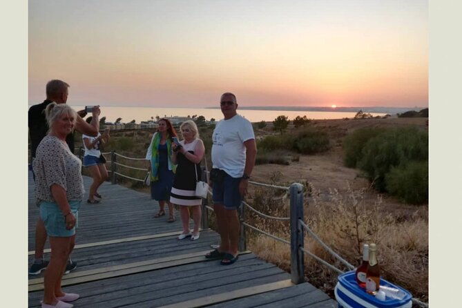 sunset-tour-champagne-and-traditional-dinner