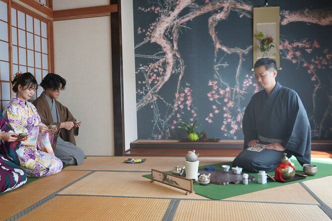 supreme-sencha-tea-ceremony-making-experience-in-hakone