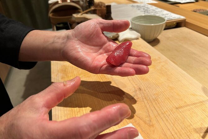 sushi-making-experience-at-restaurant