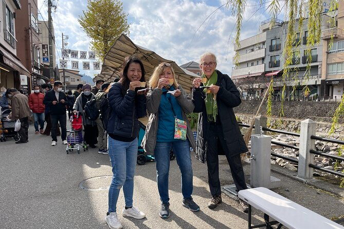 takayama-arts-crafts-local-culture-private-tour-with-government-licensed-guide