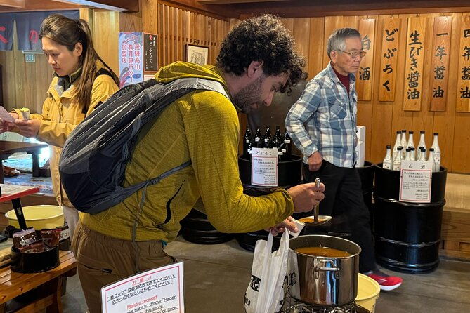 takayama-jinya-old-town-private-walking-tour
