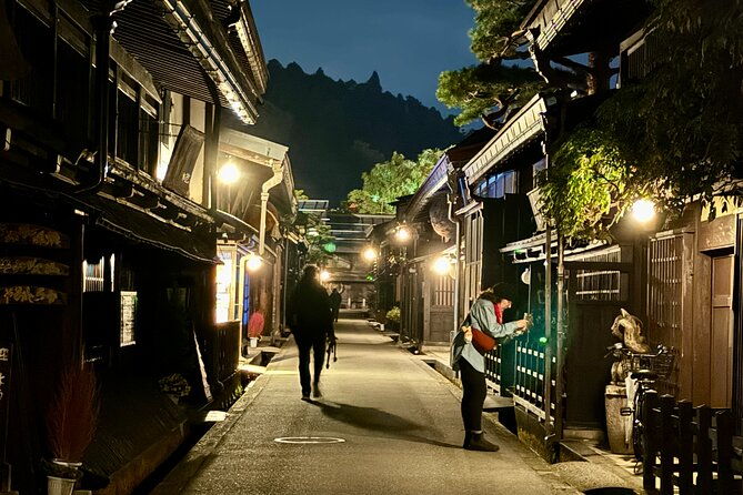 takayama-private-night-guided-tour