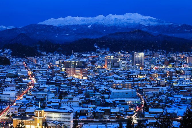 takayama-walking-tour-hida-folk-village