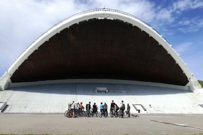 tallinn-bicycle-sightseeing-tour