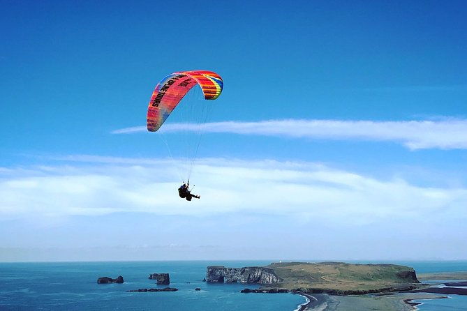 tandem-paragliding-flights-from-vik