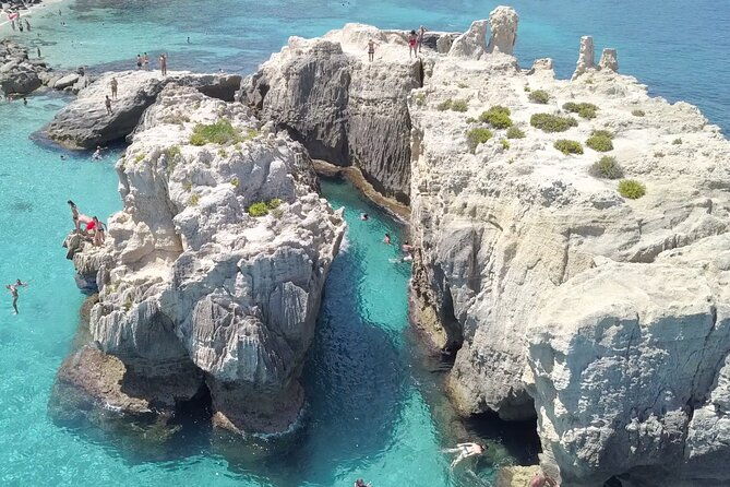 the-best-boat-tour-from-tropea-to-capovaticano-max-12-passengers