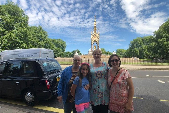the-heart-of-westminster-private-2-hour-black-cab-tour-in-london